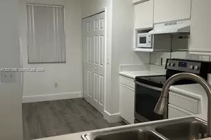 3245 NE 184th St, Aventura, FL 33160 - Photo 2