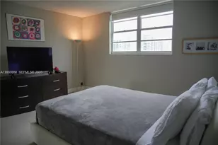 4001 S Ocean Dr, Hollywood, FL 33019 - Photo 14