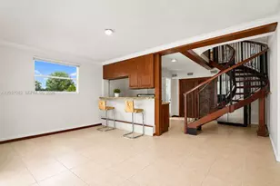300 SW 123rd Ave, Miami, FL 33184 - Photo 12