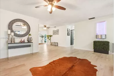 8580 NW 20th Ct, Sunrise, FL 33322 - Photo 8