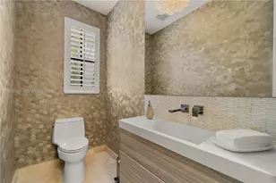 1803 S Bayshore Ln, Miami, FL 33133 - Photo 24