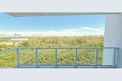 14951 Royal Oaks Ln #1001, North Miami, FL 33181 - Photo 8