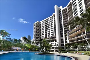 540 Brickell Key Dr, Miami, FL 33131 - Photo 30