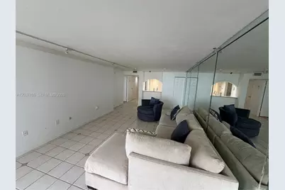 555 NE 15th St #17E, Miami, FL 33132 - Photo 14