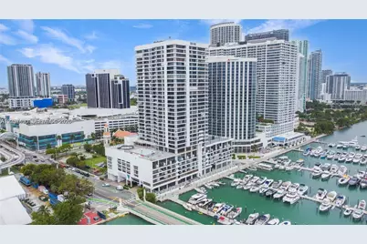555 NE 15th St #17E, Miami, FL 33132 - Photo 2