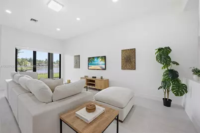 2048 Quail Roost Dr, Weston, FL 33327 - Photo 12