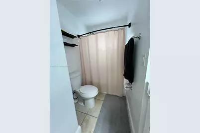 3221 NW 182nd St, Miami Gardens, FL 33056 - Photo 14