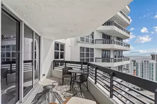 3500 Mystic Pointe Dr, Aventura, FL 33180 - Photo 24