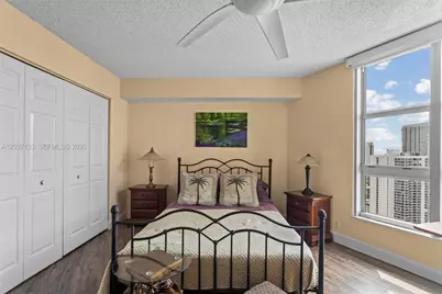 3500 Mystic Pointe Dr #3307, Aventura, FL 33180 - Photo 18