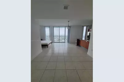 185 SW 7th St #3500, Miami, FL 33130 - Photo 2