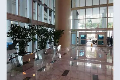 185 SW 7th St #3500, Miami, FL 33130 - Photo 20