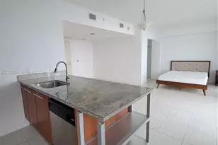 185 SW 7th St, Miami, FL 33130 - Photo 10
