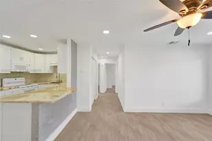 5701 SW 37th St, Davie, FL 33314 - Photo 16
