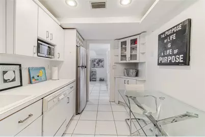 5001 Collins Ave #6E, Miami Beach, FL 33140 - Photo 20