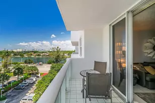 5001 Collins Ave, Miami Beach, FL 33140 - Photo 34