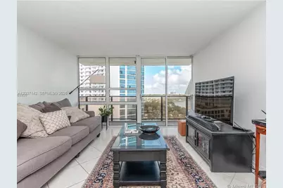 600 NE 36th St #1006, Miami, FL 33137 - Photo 4