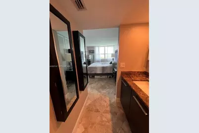650 West Ave #2109, Miami Beach, FL 33139 - Photo 12