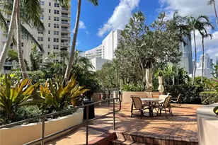 520 Brickell Key Dr, Miami, FL 33131 - Photo 32
