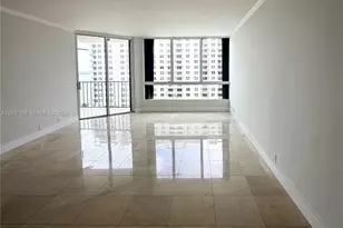 520 Brickell Key Dr, Miami, FL 33131 - Photo 12