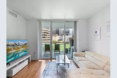 950 Brickell Bay Dr #501, Miami, FL 33131 - Photo 2
