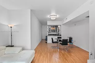 950 Brickell Bay Dr, Miami, FL 33131 - Photo 6