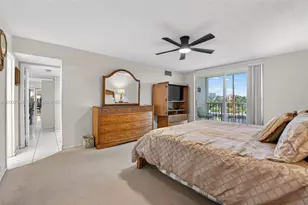601 Three Islands Boulevard, Hallandale Beach, FL 33009 - Photo 16