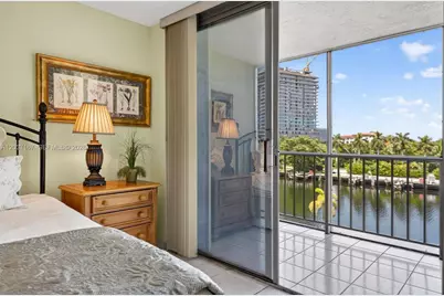 601 Three Islands Blvd #403, Hallandale Beach, FL 33009 - Photo 22