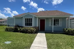 13742 SW 147th Cir Ln, Miami, FL 33186 - Photo 2