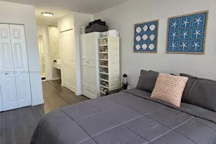 16850 S Glades Dr, North Miami Beach, FL 33162 - Photo 22