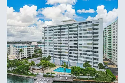 3 Island Ave #14A, Miami Beach, FL 33139 - Photo 1