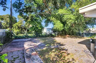 581 NE 175th Terrace, North Miami Beach, FL 33162 - Photo 18