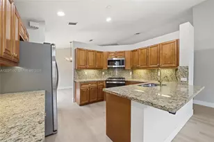 110 Cameron Ct, Weston, FL 33326 - Photo 22