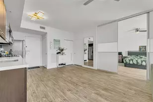 90 SW 3rd St, Miami, FL 33130 - Photo 10