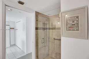 3500 Mystic Pointe Dr, Aventura, FL 33180 - Photo 28