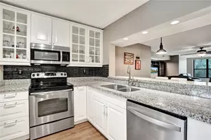 2908 S Carambola Cir S, Coconut Creek, FL 33066 - Photo 14