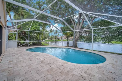 467 SW 191st Terrace, Pembroke Pines, FL 33029 - Photo 1