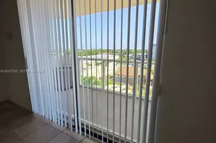 13499 Biscayne Blvd, North Miami, FL 33181 - Photo 22
