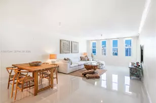 5401 Collins Ave, Miami Beach, FL 33140 - Photo 2