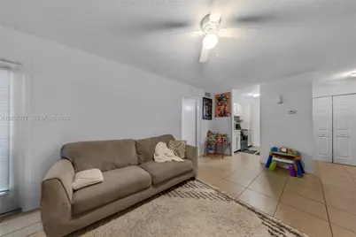 4381 W McNab Rd #20, Pompano Beach, FL 33069 - Photo 4