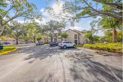 4381 W McNab Rd #20, Pompano Beach, FL 33069 - Photo 1