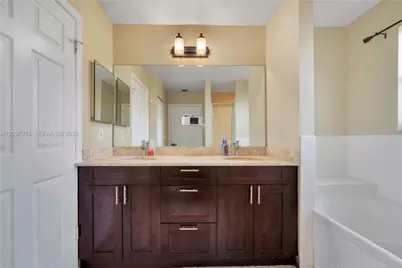 14530 SW 156th Ave, Miami, FL 33196 - Photo 18