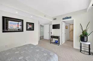 3370 Hidden Bay Dr, Aventura, FL 33180 - Photo 50