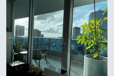 200 Biscayne Boulevar Way #3110, Miami, FL 33131 - Photo 8
