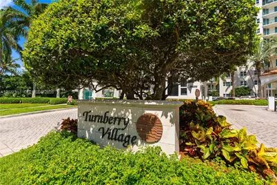 20000 E Country Club Dr #306, Aventura, FL 33180 - Photo 30