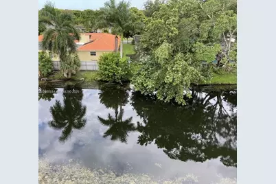 605 S Pine Island Rd #404A, Plantation, FL 33324 - Photo 4