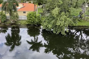 605 S Pine Island Rd, Plantation, FL 33324 - Photo 4