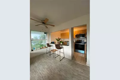 605 S Pine Island Rd #404A, Plantation, FL 33324 - Photo 16