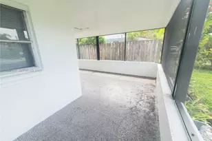 1990 NE 181st St, North Miami Beach, FL 33162 - Photo 4