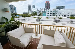 220 Washington Ave, Miami Beach, FL 33139 - Photo 10