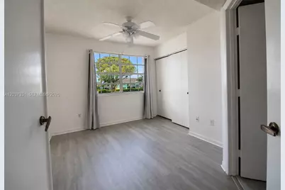 2518 SE 20th Pl #203-B, Homestead, FL 33035 - Photo 12